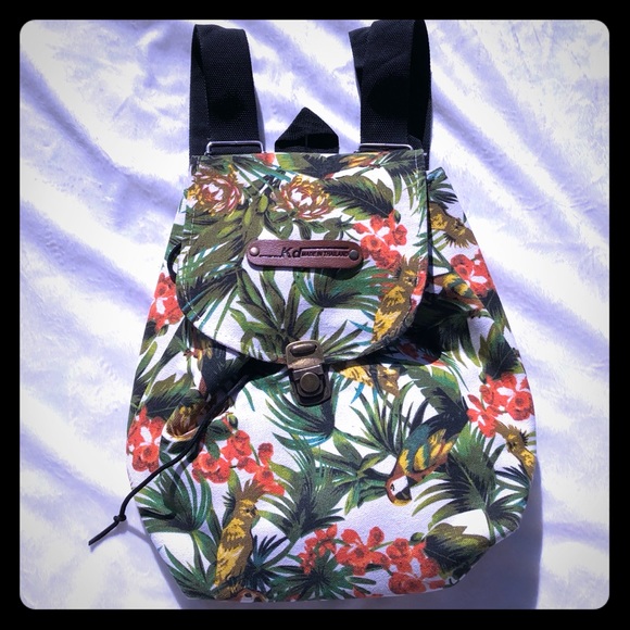 🌴Tropical Paradise Mini Backpack 🎒 - Picture 1 of 5
